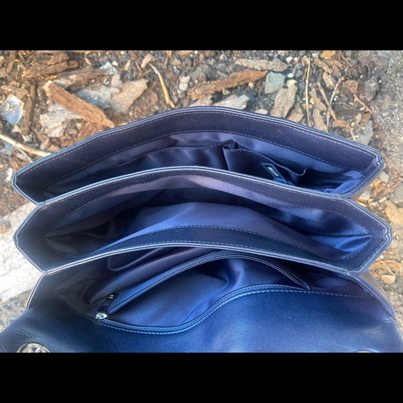 Chanel navy blue Flap Bag Quilted Lambskin - Picture 15 of 15